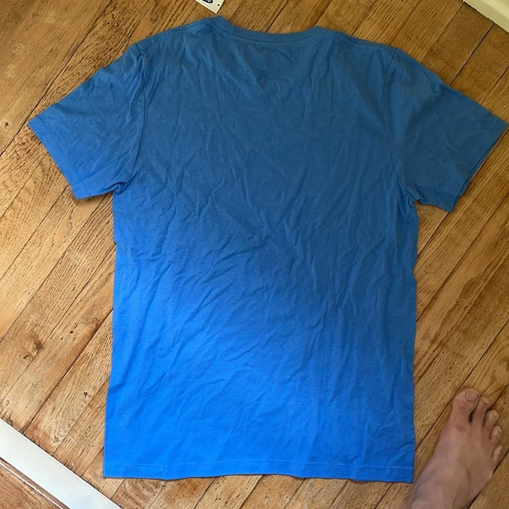 NWT Old Navy Men’s MTV Tee Shirt Size Medium - Picture 2 of 4